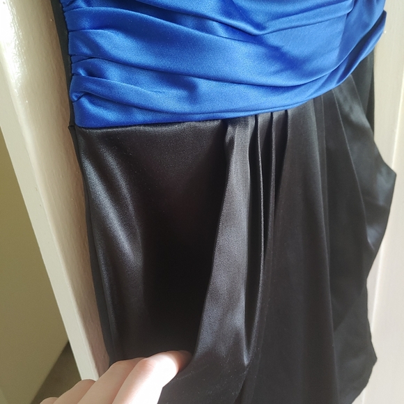 Little Black (and Blue) Dress - Picture 3 of 9